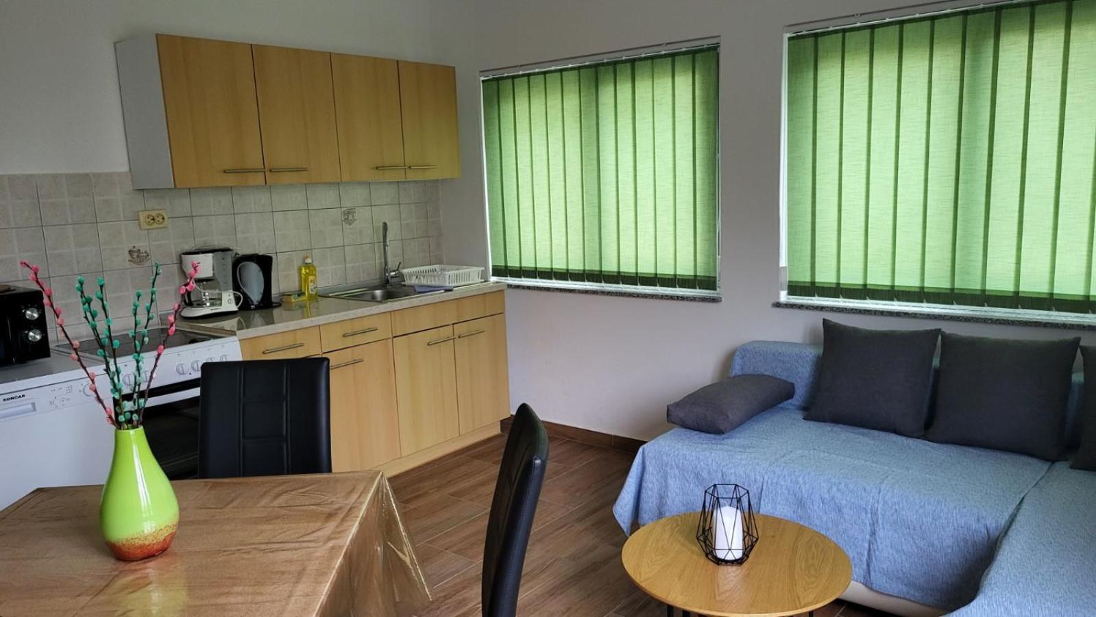 Apartman Padova Banjol Exteriör bild