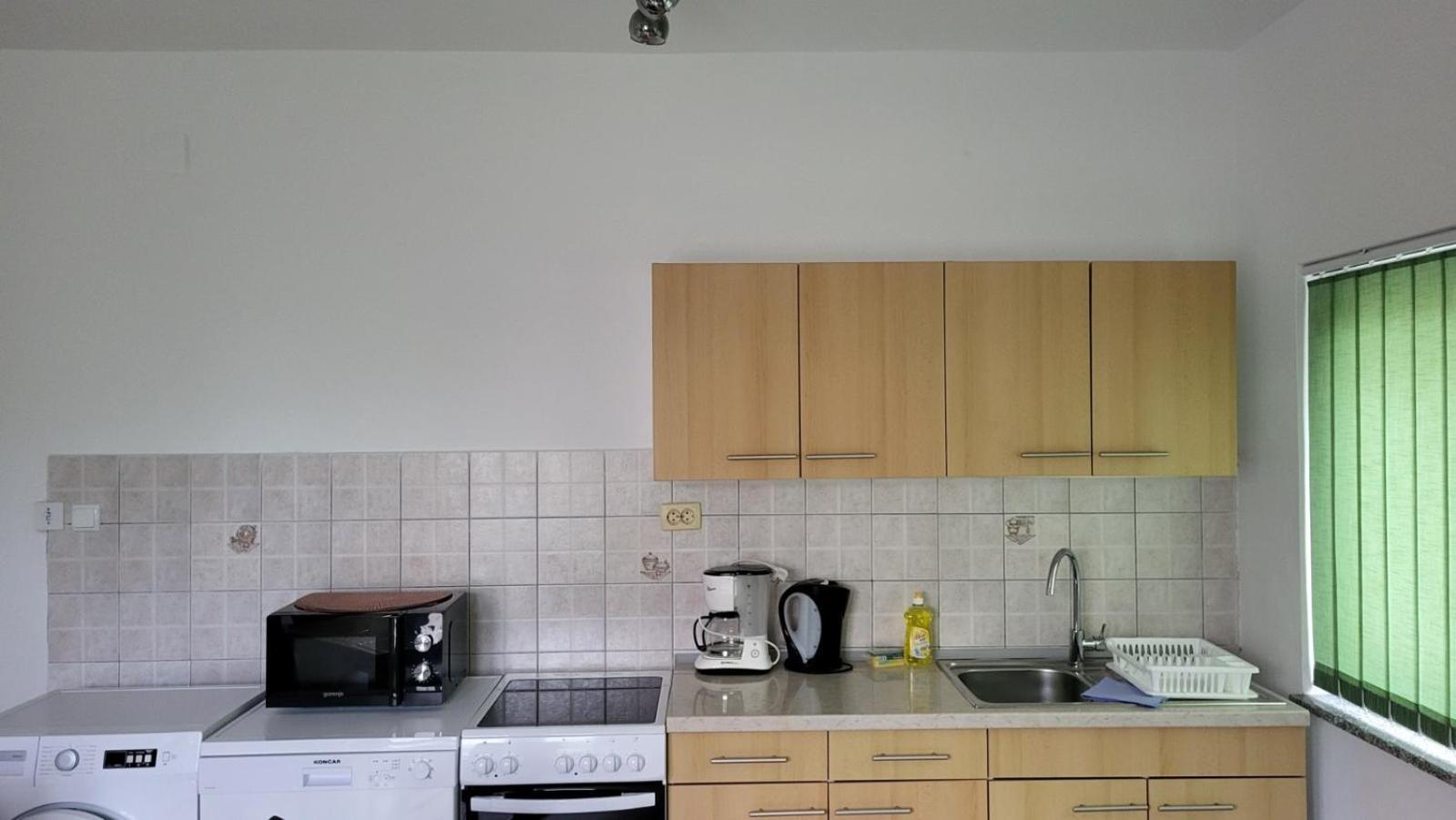 Apartman Padova Banjol Exteriör bild